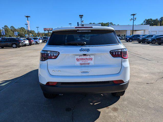 new 2025 Jeep Compass car, priced at $31,495