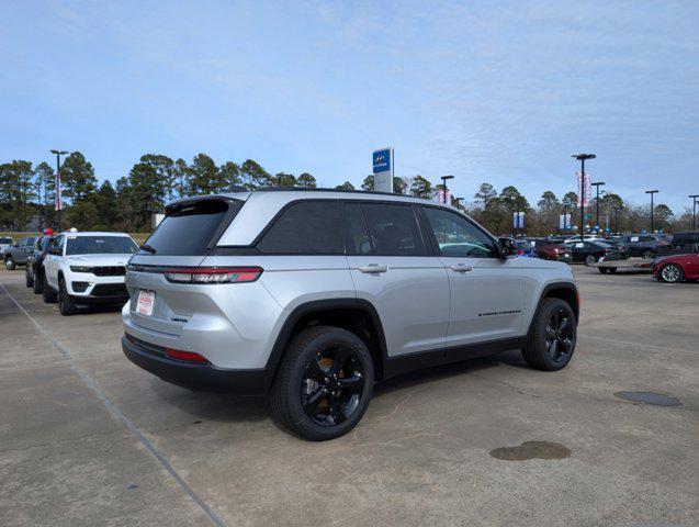 new 2025 Jeep Grand Cherokee car, priced at $52,020