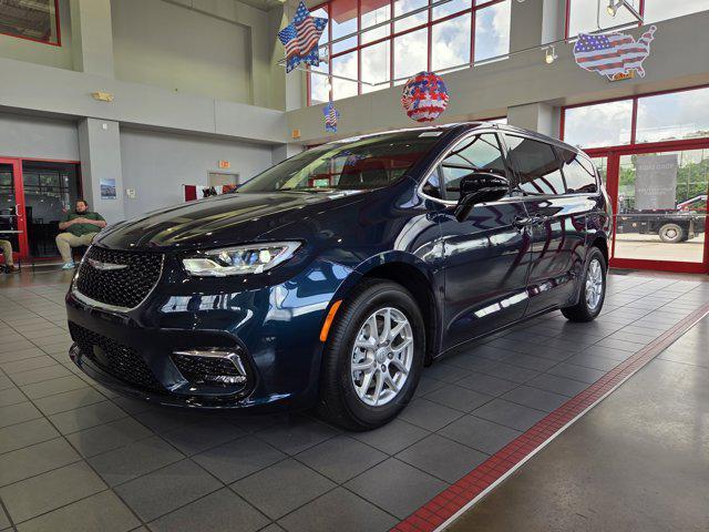 new 2025 Chrysler Pacifica car, priced at $48,940