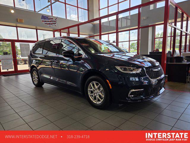new 2025 Chrysler Pacifica car, priced at $48,940