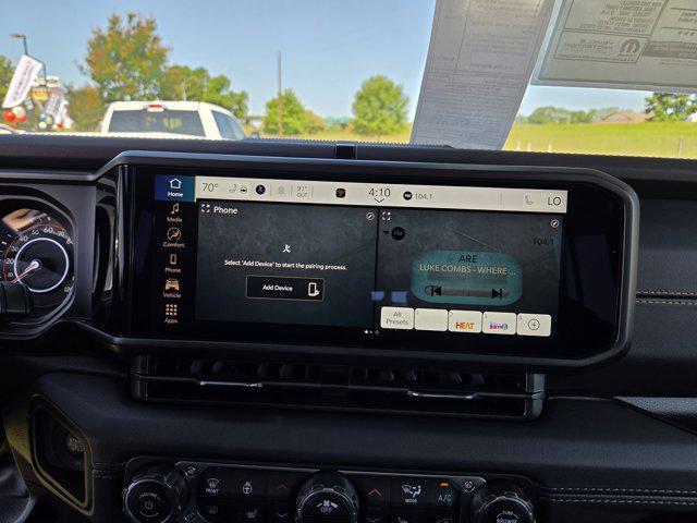 new 2025 Jeep Gladiator car, priced at $49,410