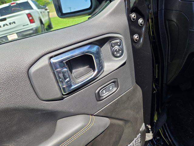 new 2025 Jeep Gladiator car, priced at $49,410