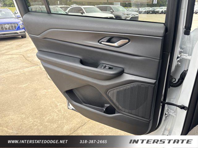 used 2024 Jeep Grand Cherokee L car, priced at $32,990