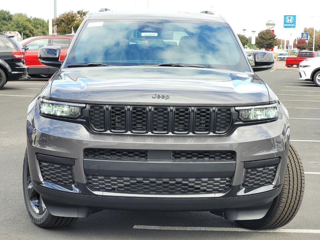 new 2025 Jeep Grand Cherokee L car, priced at $48,870