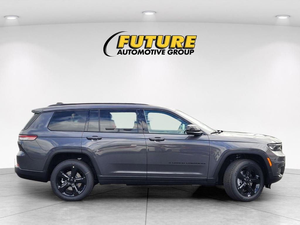 new 2025 Jeep Grand Cherokee L car, priced at $48,870