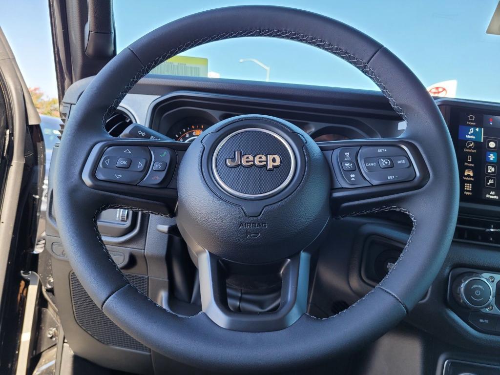 new 2025 Jeep Wrangler car, priced at $44,480