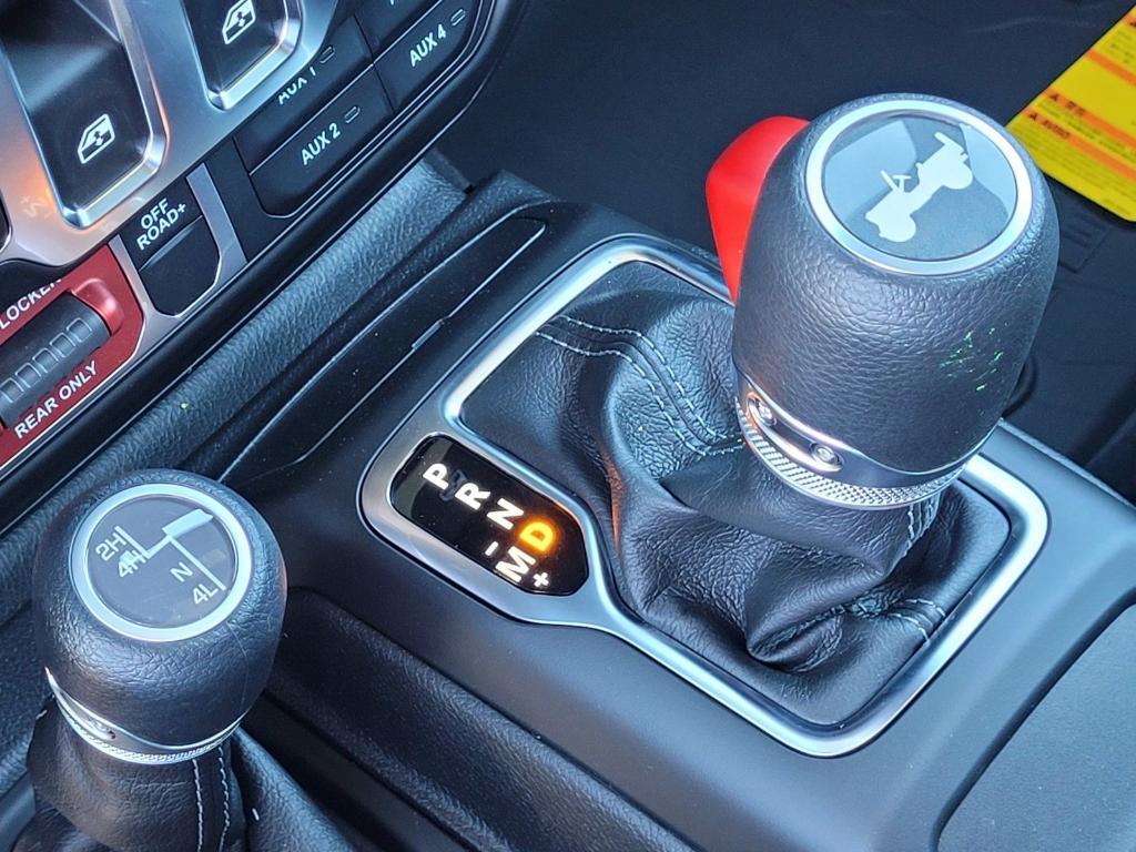 new 2025 Jeep Wrangler car, priced at $44,480