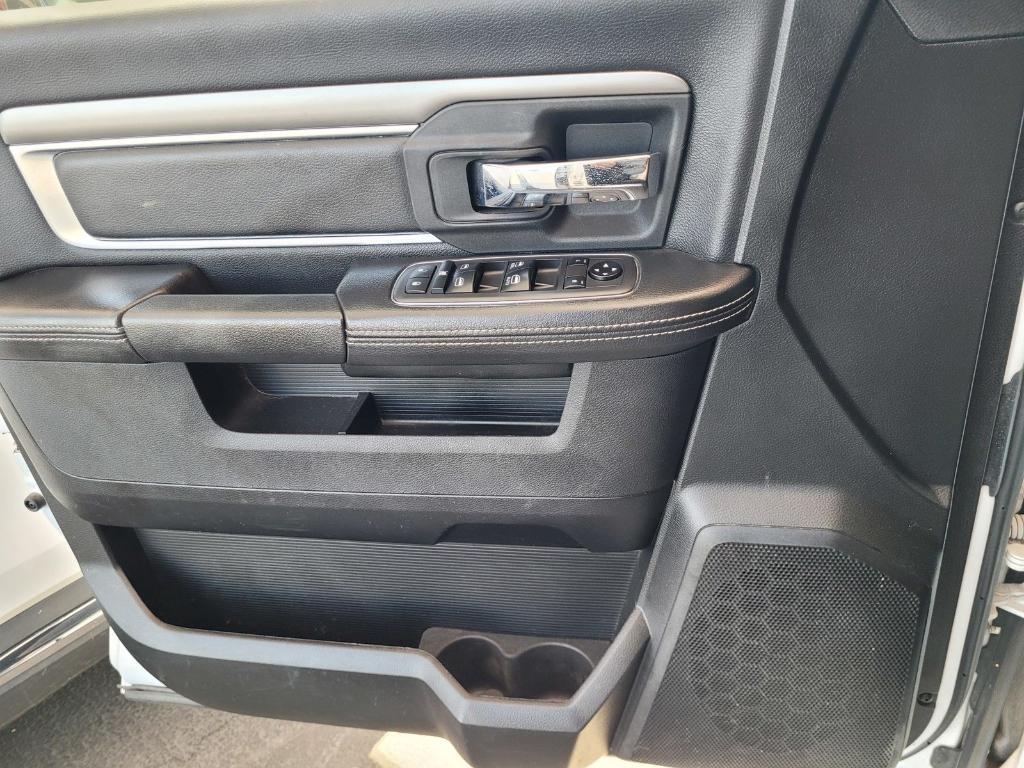 used 2021 Ram 1500 Classic car, priced at $27,927
