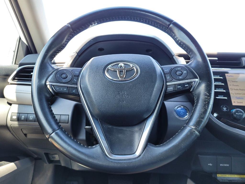 used 2020 Toyota Camry Hybrid car, priced at $21,423