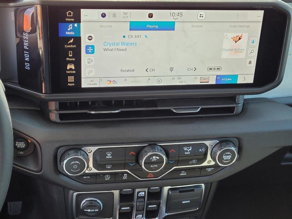 new 2025 Jeep Gladiator car, priced at $48,090
