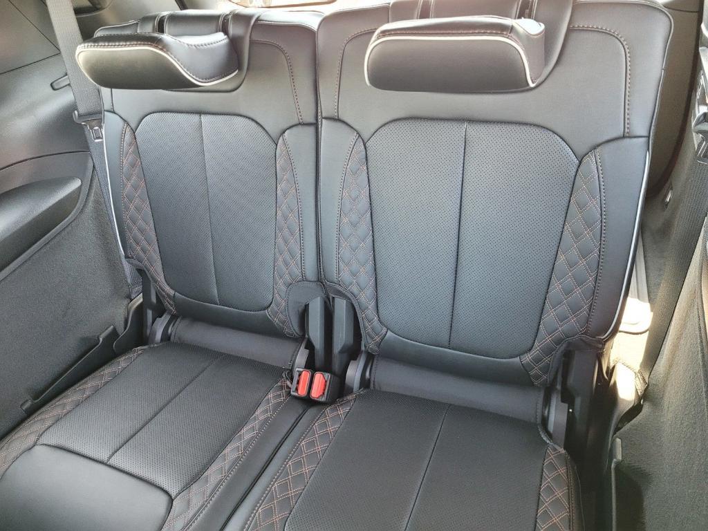 new 2025 Jeep Grand Cherokee L car, priced at $58,882