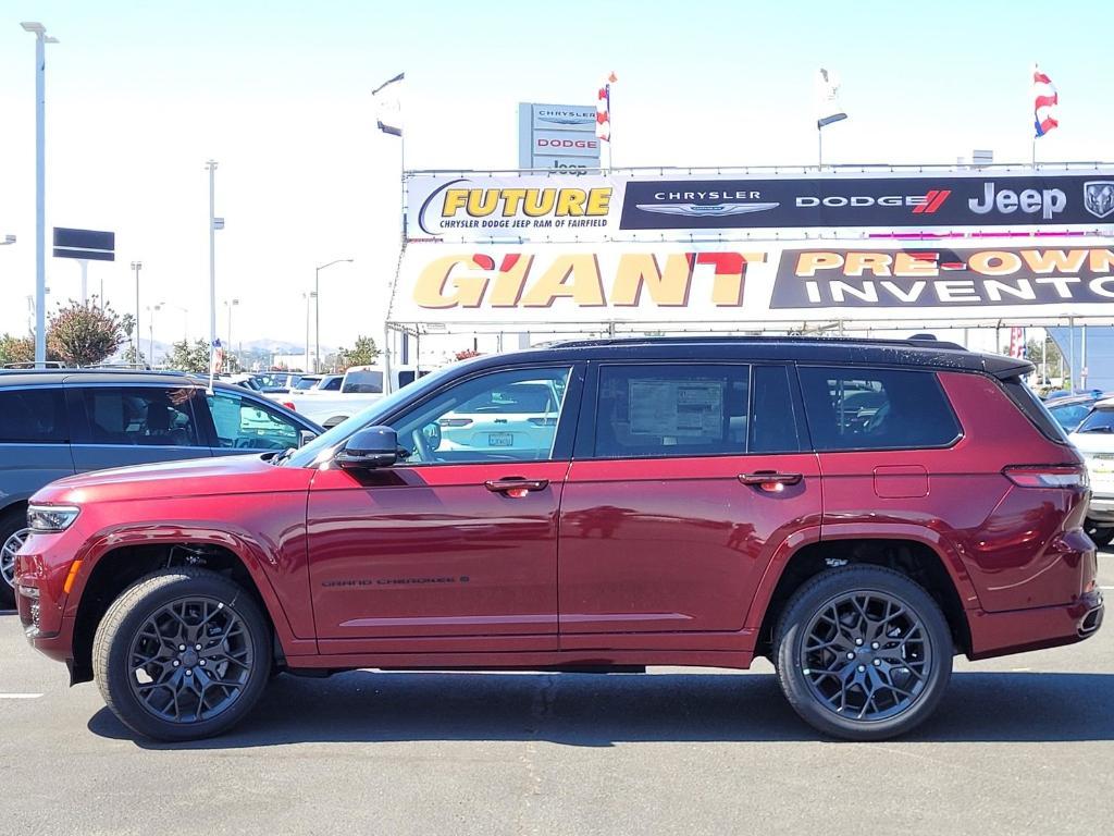 new 2025 Jeep Grand Cherokee L car, priced at $58,882