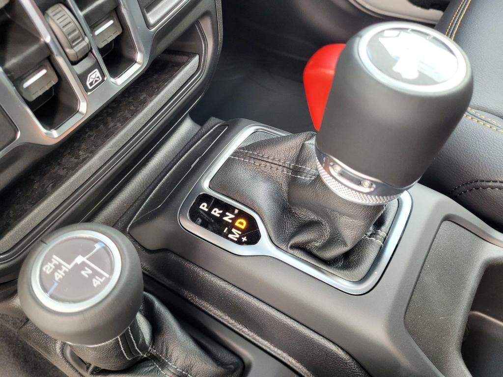 new 2025 Jeep Wrangler car, priced at $58,220