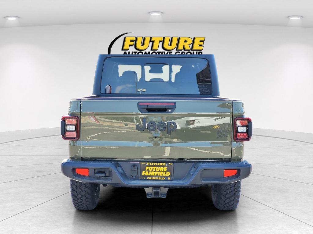 new 2025 Jeep Gladiator car, priced at $47,790