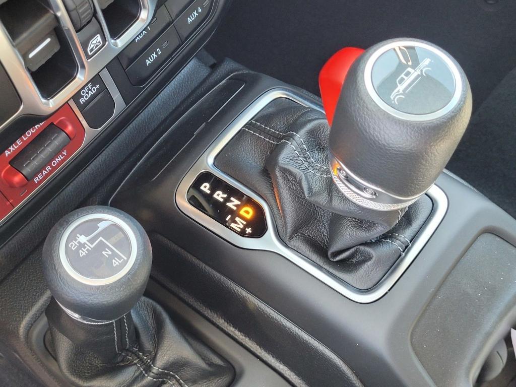 new 2025 Jeep Gladiator car, priced at $47,790