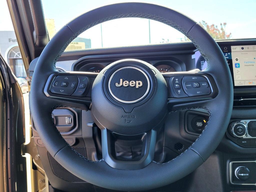 new 2025 Jeep Gladiator car, priced at $47,790