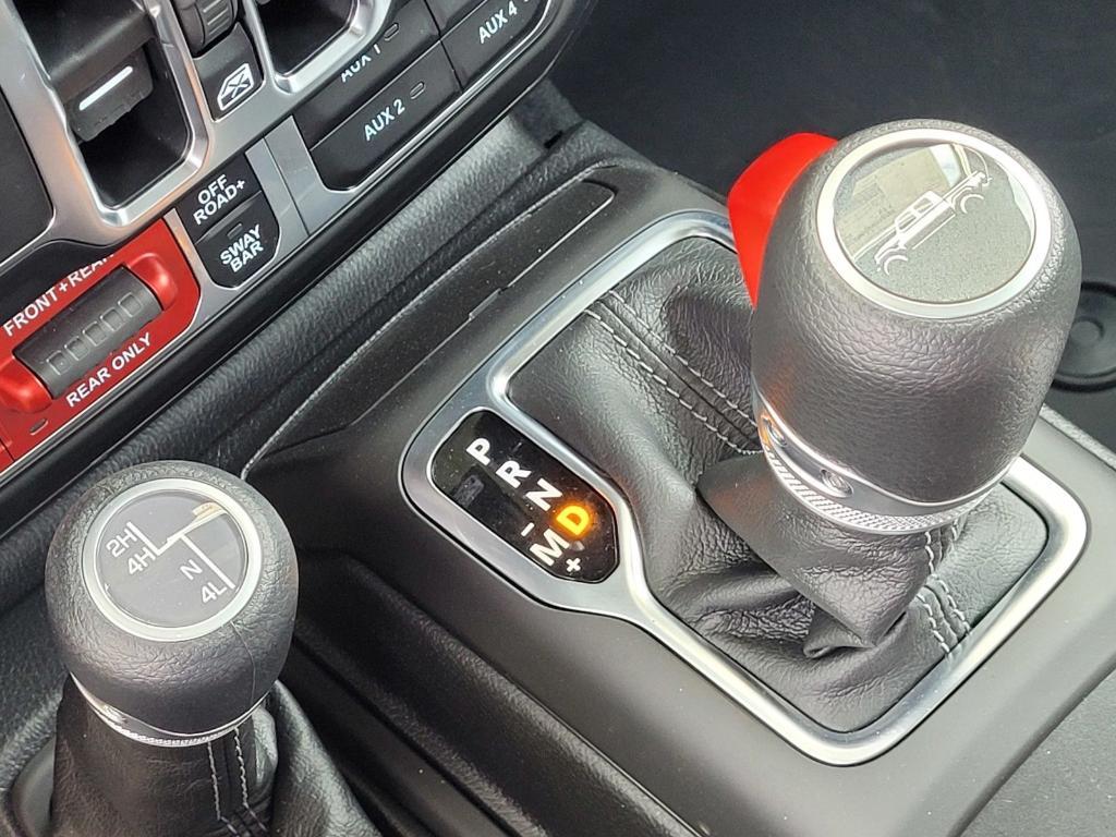 new 2025 Jeep Gladiator car, priced at $51,725
