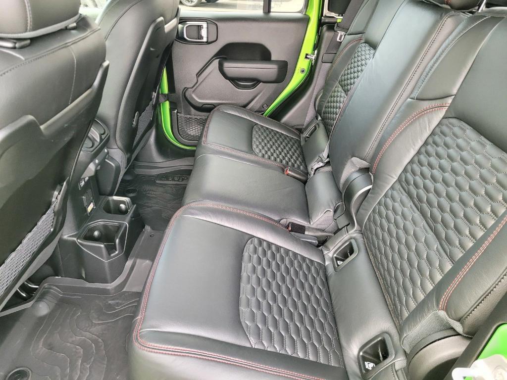 new 2025 Jeep Gladiator car, priced at $51,725