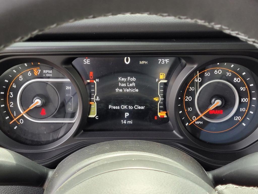 new 2025 Jeep Gladiator car, priced at $51,725