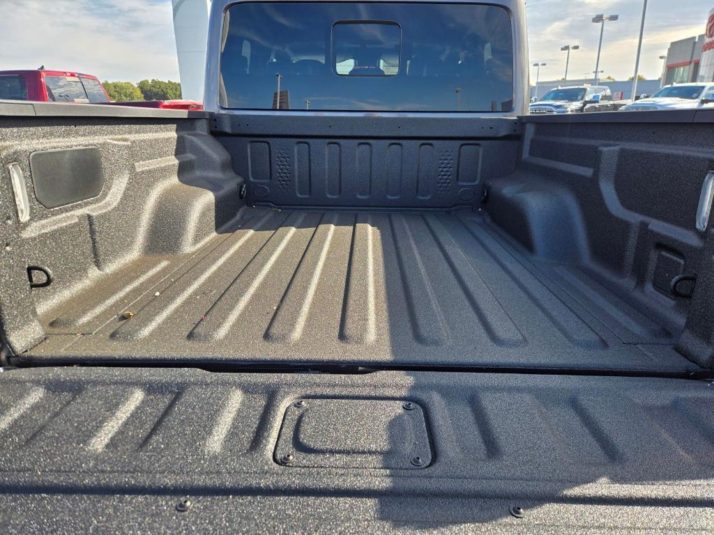 new 2025 Jeep Gladiator car, priced at $47,160