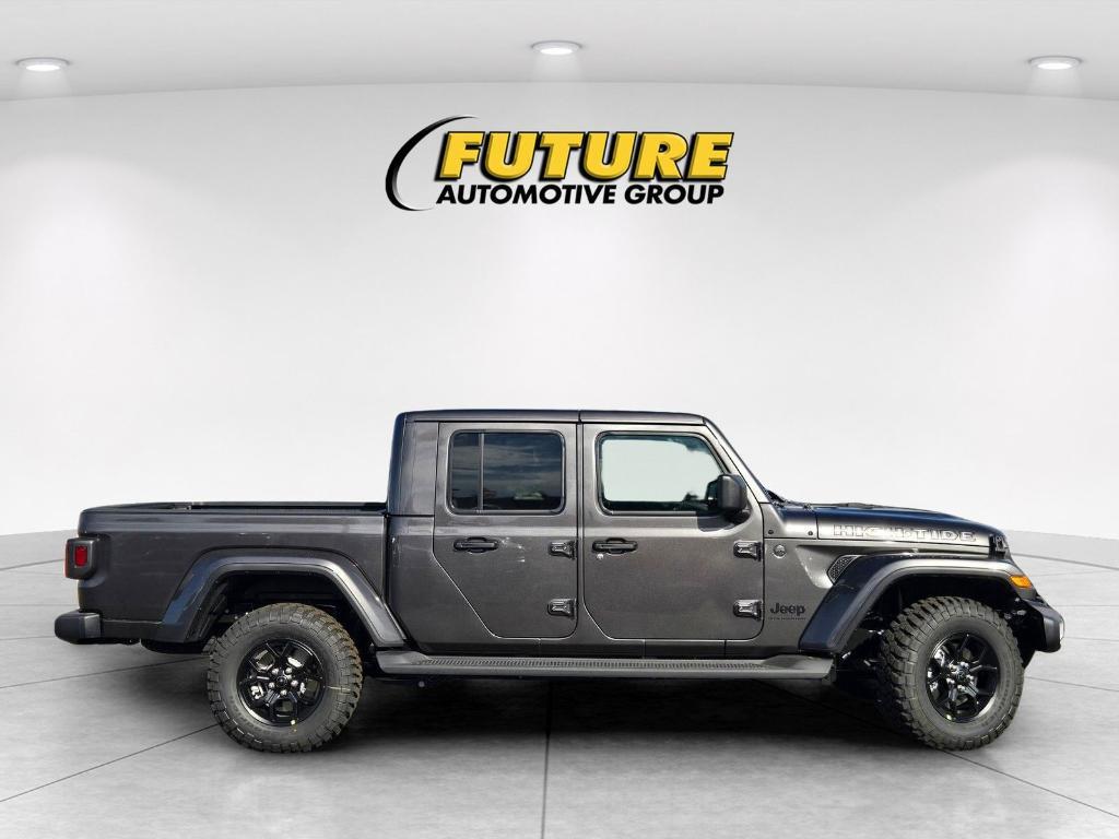 new 2025 Jeep Gladiator car, priced at $47,160
