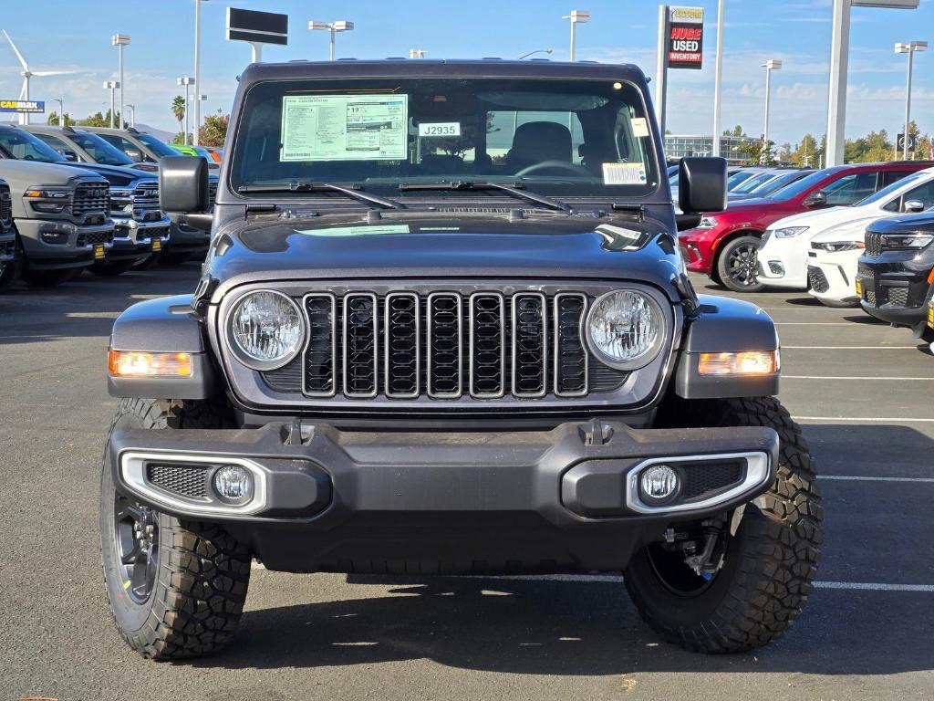 new 2025 Jeep Gladiator car, priced at $47,160