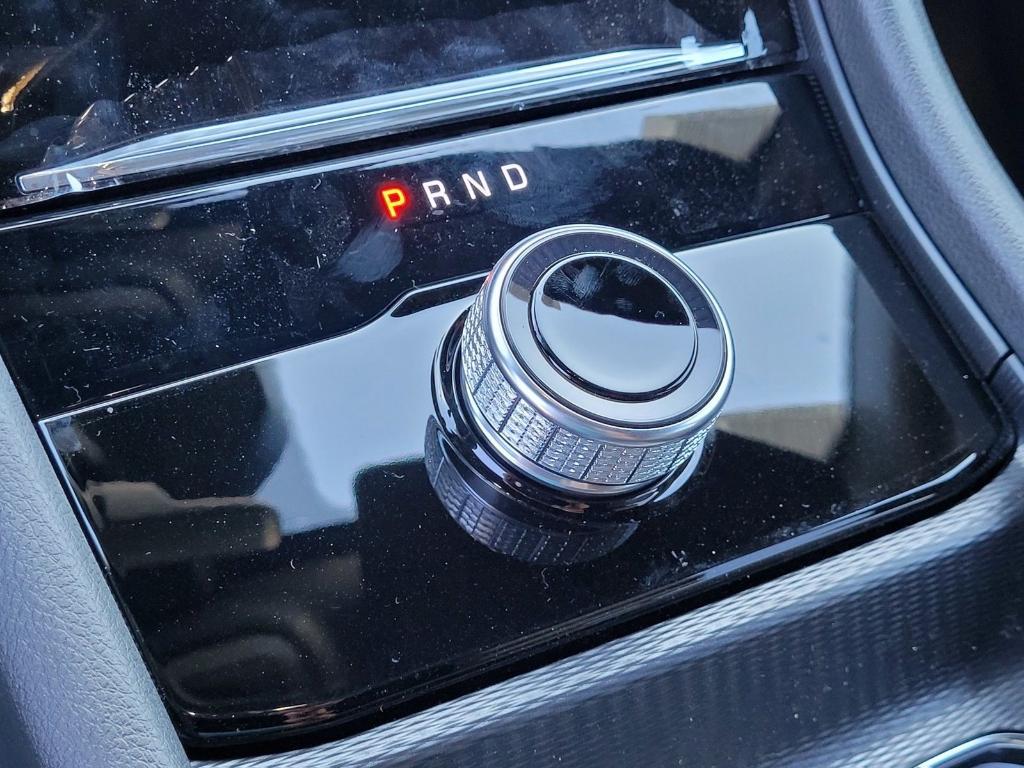 new 2025 Jeep Grand Cherokee L car, priced at $48,275