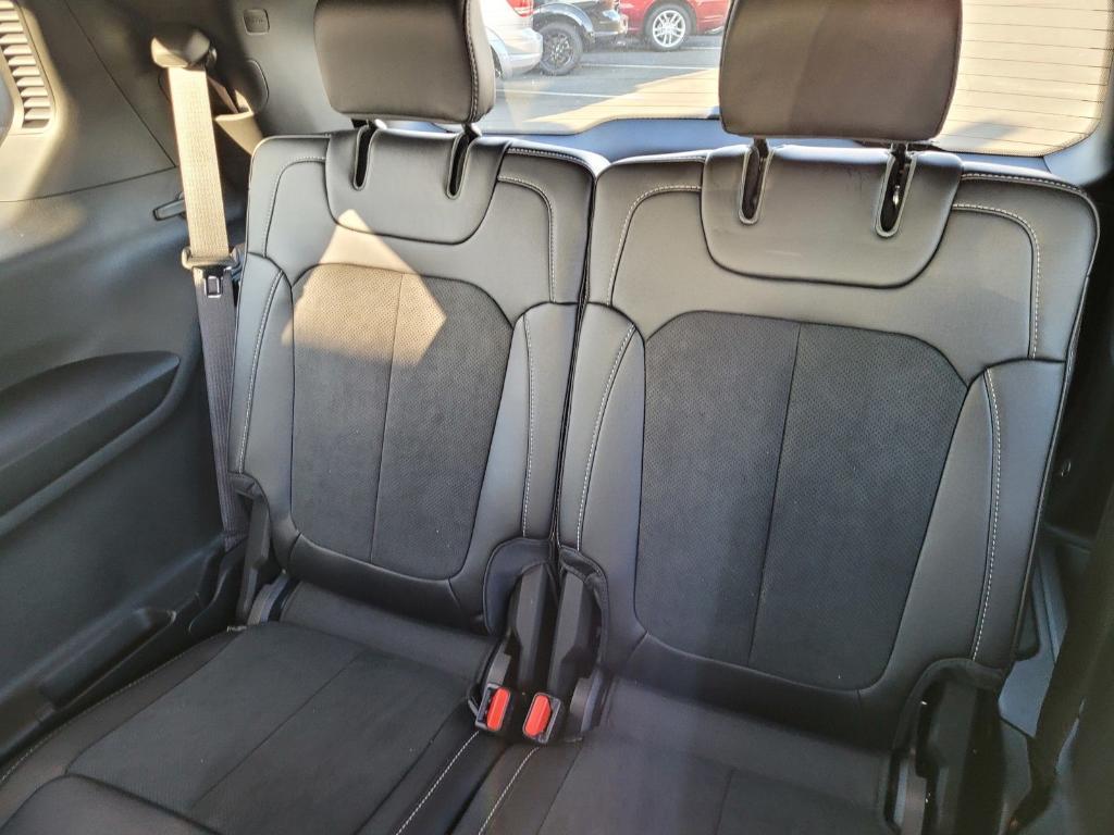 new 2025 Jeep Grand Cherokee L car, priced at $48,275