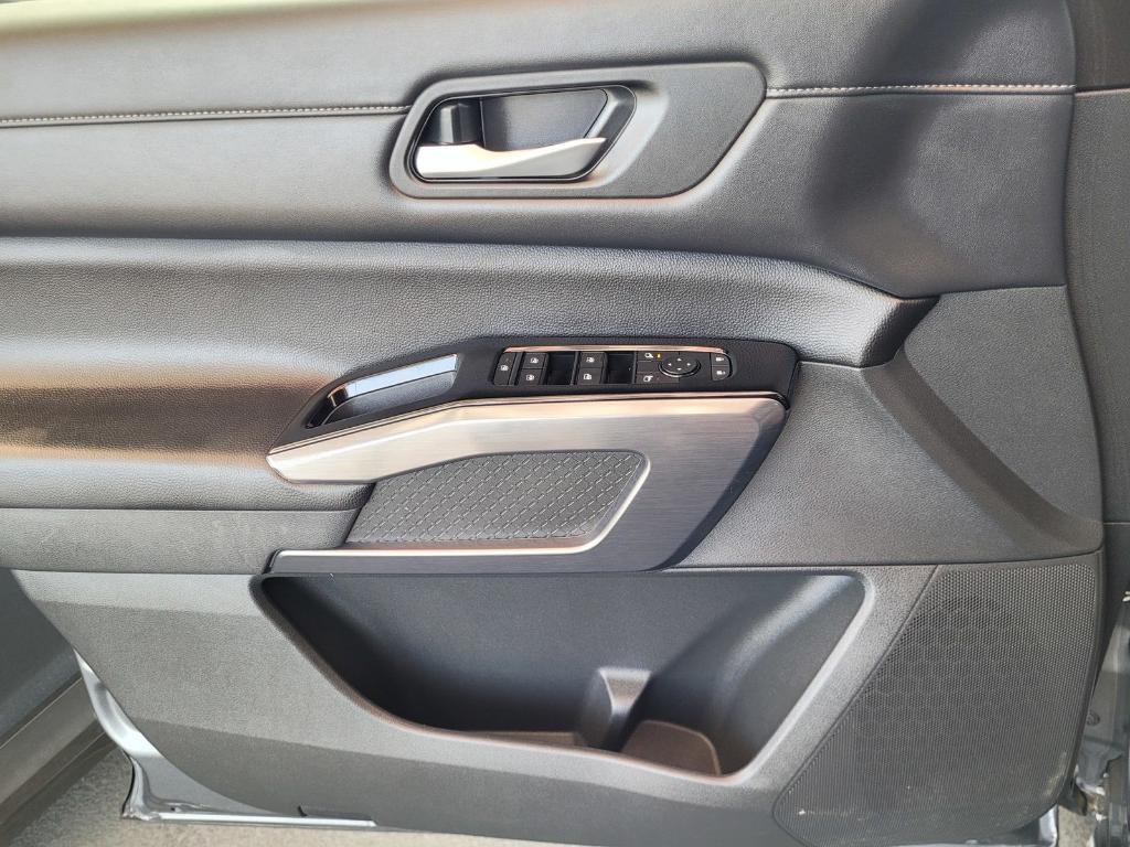 used 2023 Nissan Pathfinder car, priced at $36,995