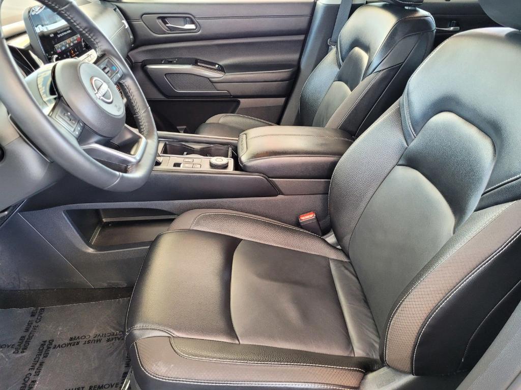 used 2023 Nissan Pathfinder car, priced at $36,995