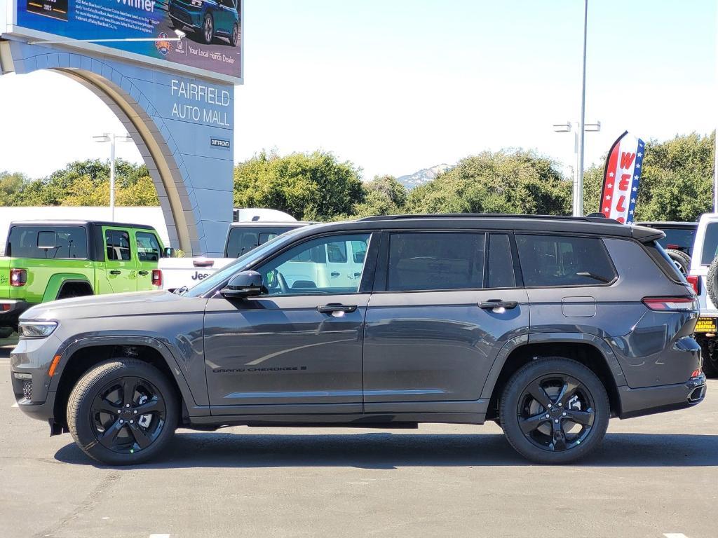 new 2025 Jeep Grand Cherokee L car, priced at $56,882