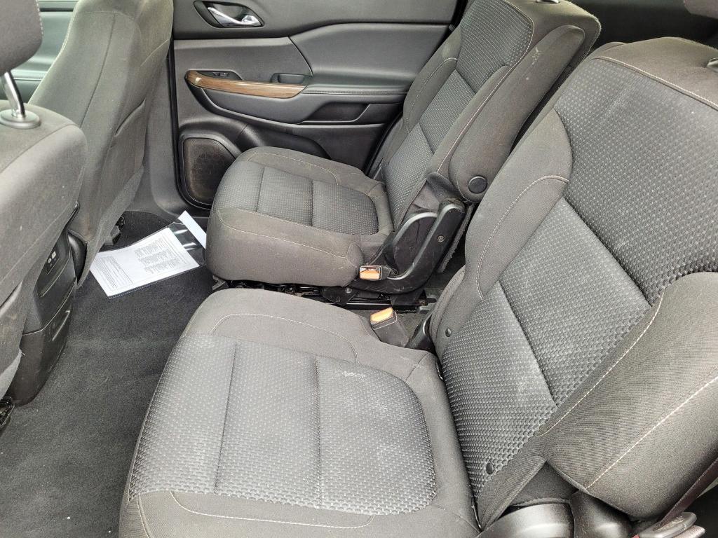 used 2023 GMC Acadia car, priced at $24,987