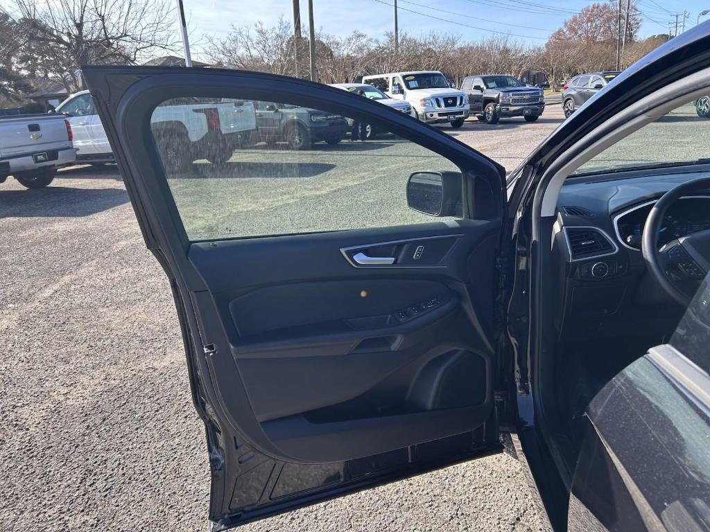 used 2021 Ford Edge car, priced at $21,498