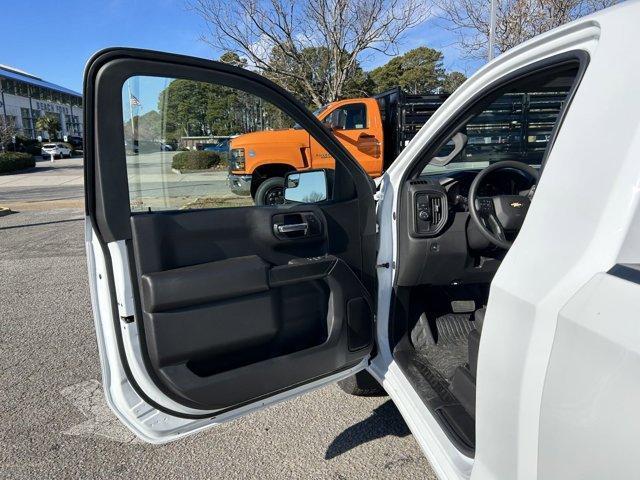 new 2025 Chevrolet Silverado 1500 car, priced at $37,690