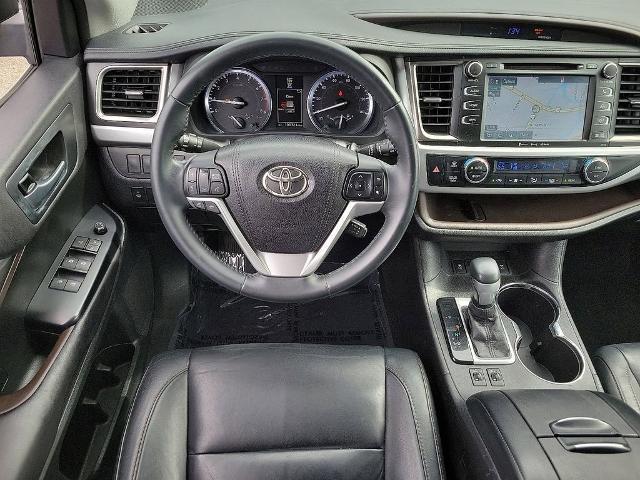 used 2016 Toyota Highlander car, priced at $19,982