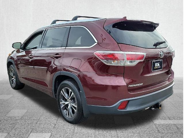 used 2016 Toyota Highlander car, priced at $19,982
