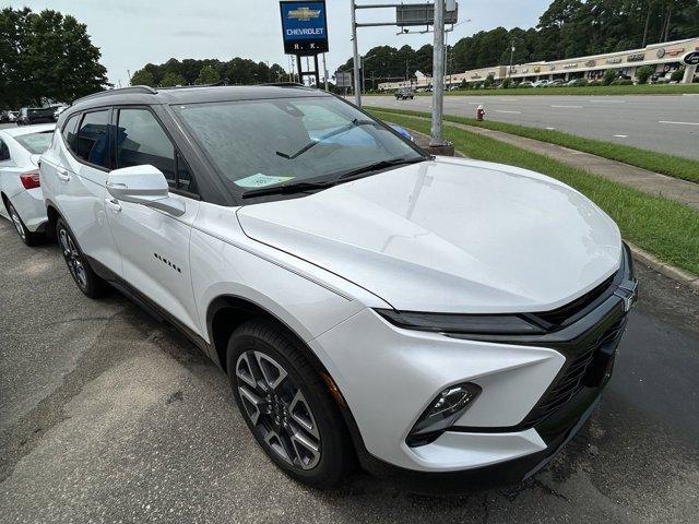 new 2024 Chevrolet Blazer car, priced at $43,878