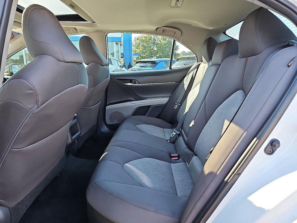 used 2019 Toyota Camry Hybrid car, priced at $19,492