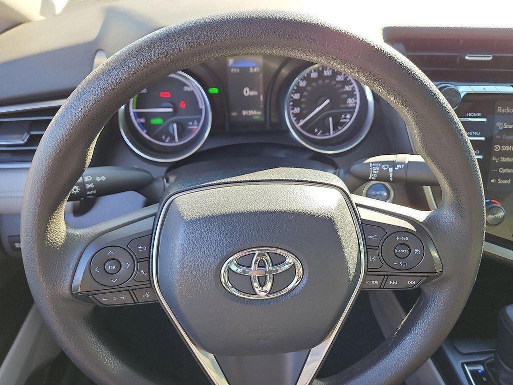 used 2019 Toyota Camry Hybrid car, priced at $19,492