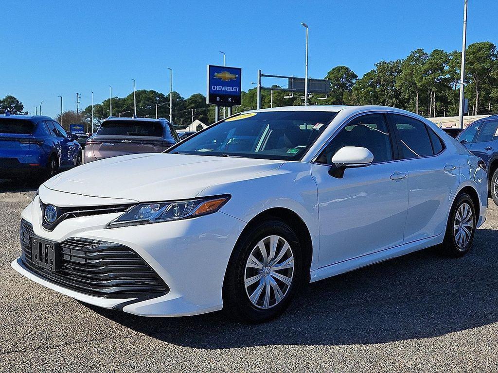 used 2019 Toyota Camry Hybrid car, priced at $19,492