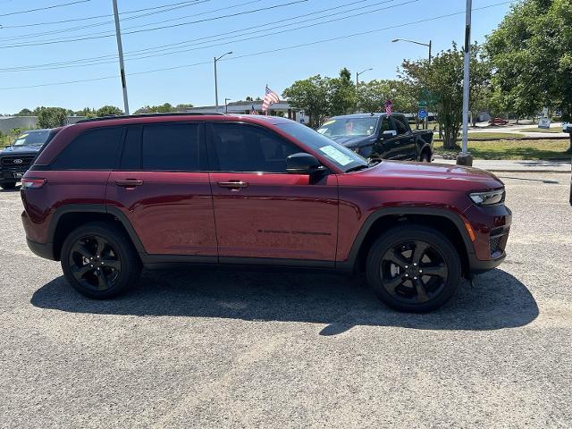 used 2023 Jeep Grand Cherokee car, priced at $34,598