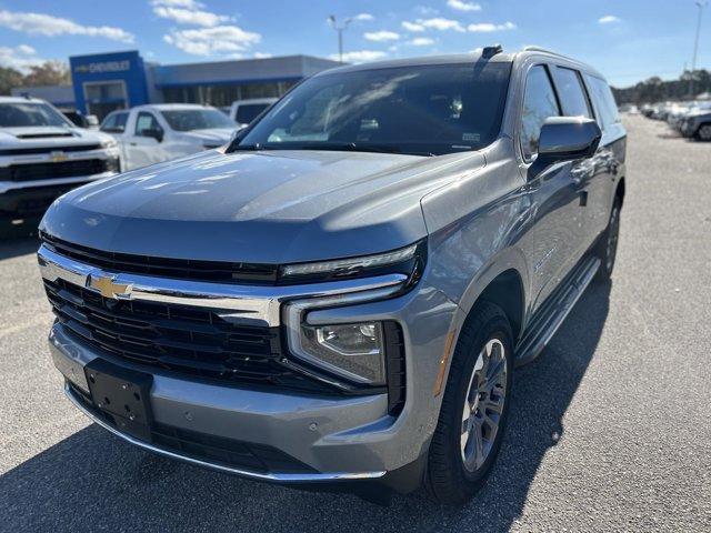 new 2025 Chevrolet Suburban car, priced at $64,595