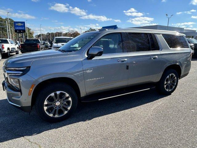 new 2025 Chevrolet Suburban car, priced at $64,595