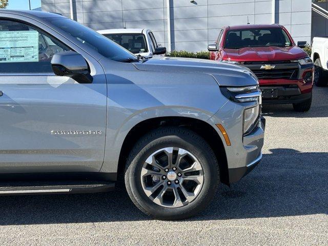 new 2025 Chevrolet Suburban car, priced at $64,595