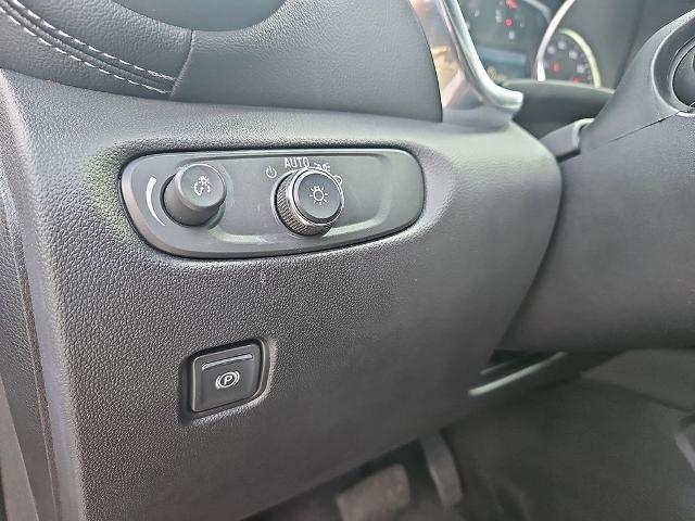 new 2025 Chevrolet Blazer car, priced at $34,985