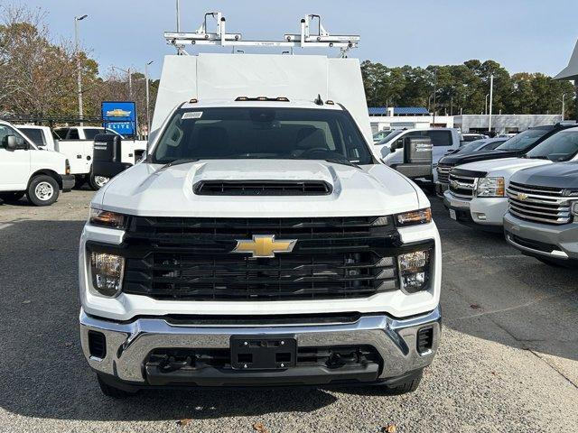 new 2025 Chevrolet Silverado 3500 car, priced at $92,291