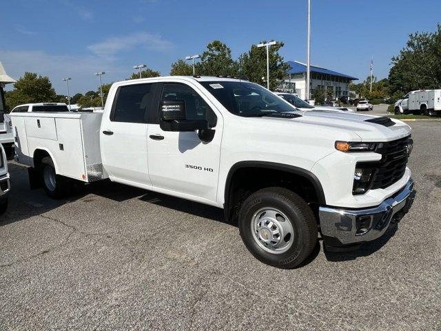 new 2024 Chevrolet Silverado 3500 car, priced at $73,205