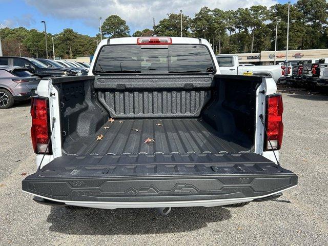 new 2024 Chevrolet Colorado car, priced at $36,675