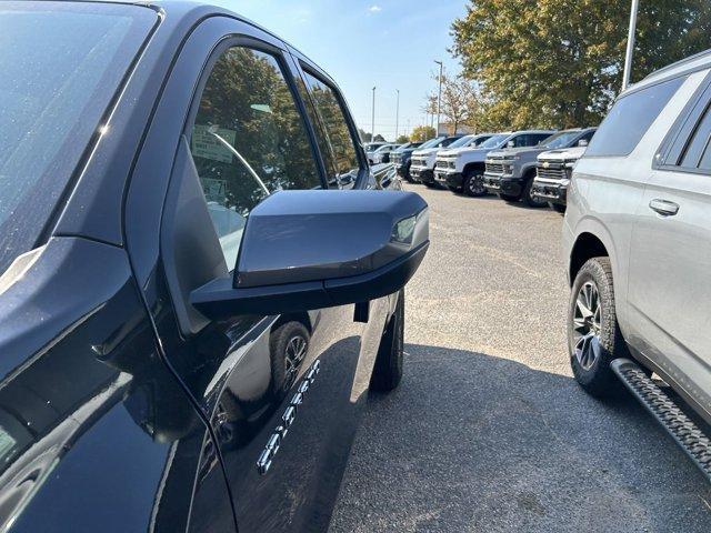 new 2024 Chevrolet Colorado car, priced at $34,525