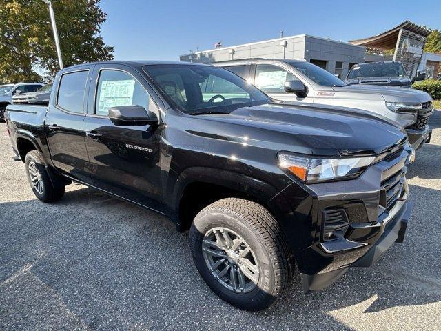 new 2024 Chevrolet Colorado car, priced at $34,525